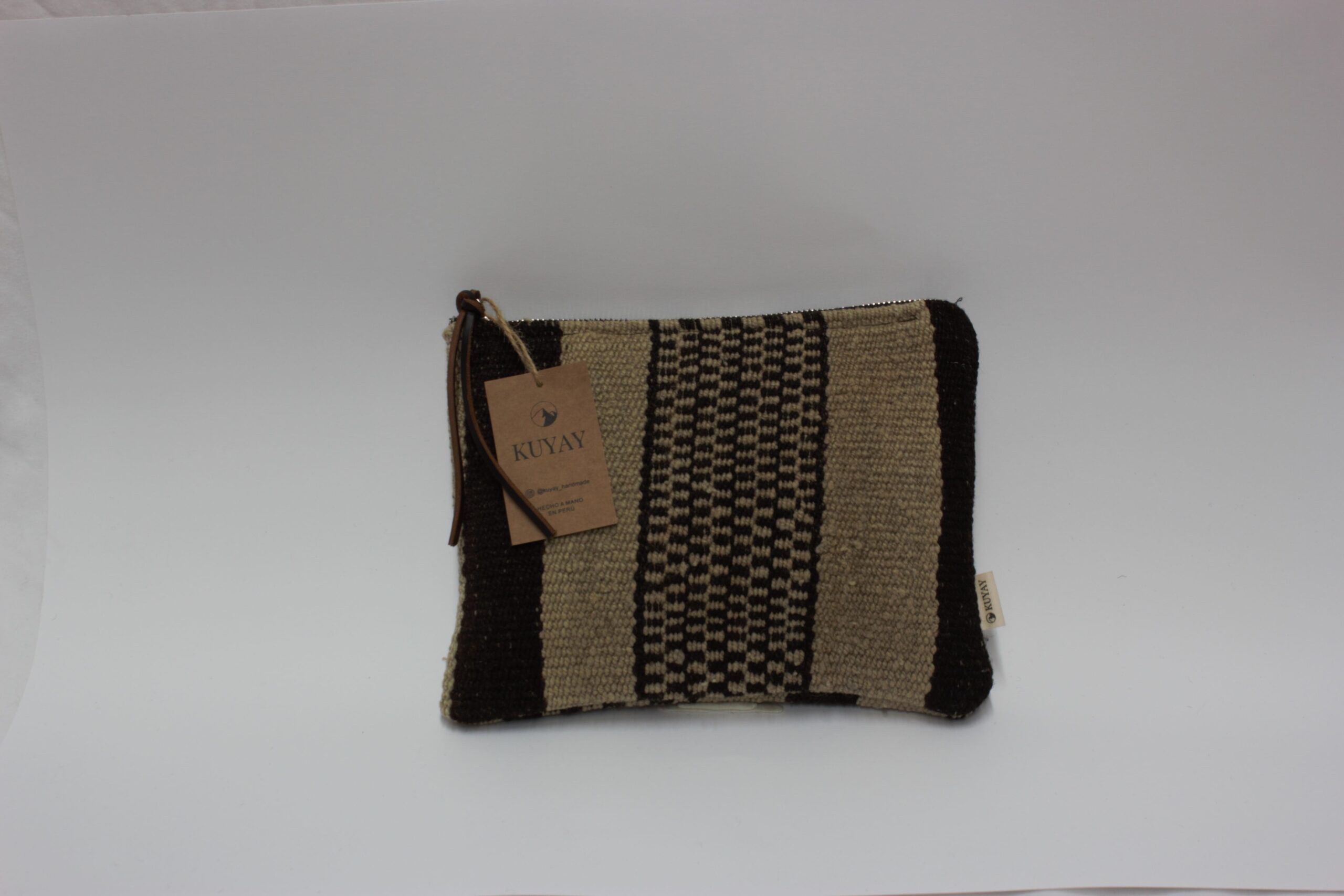 Pochette Mediano